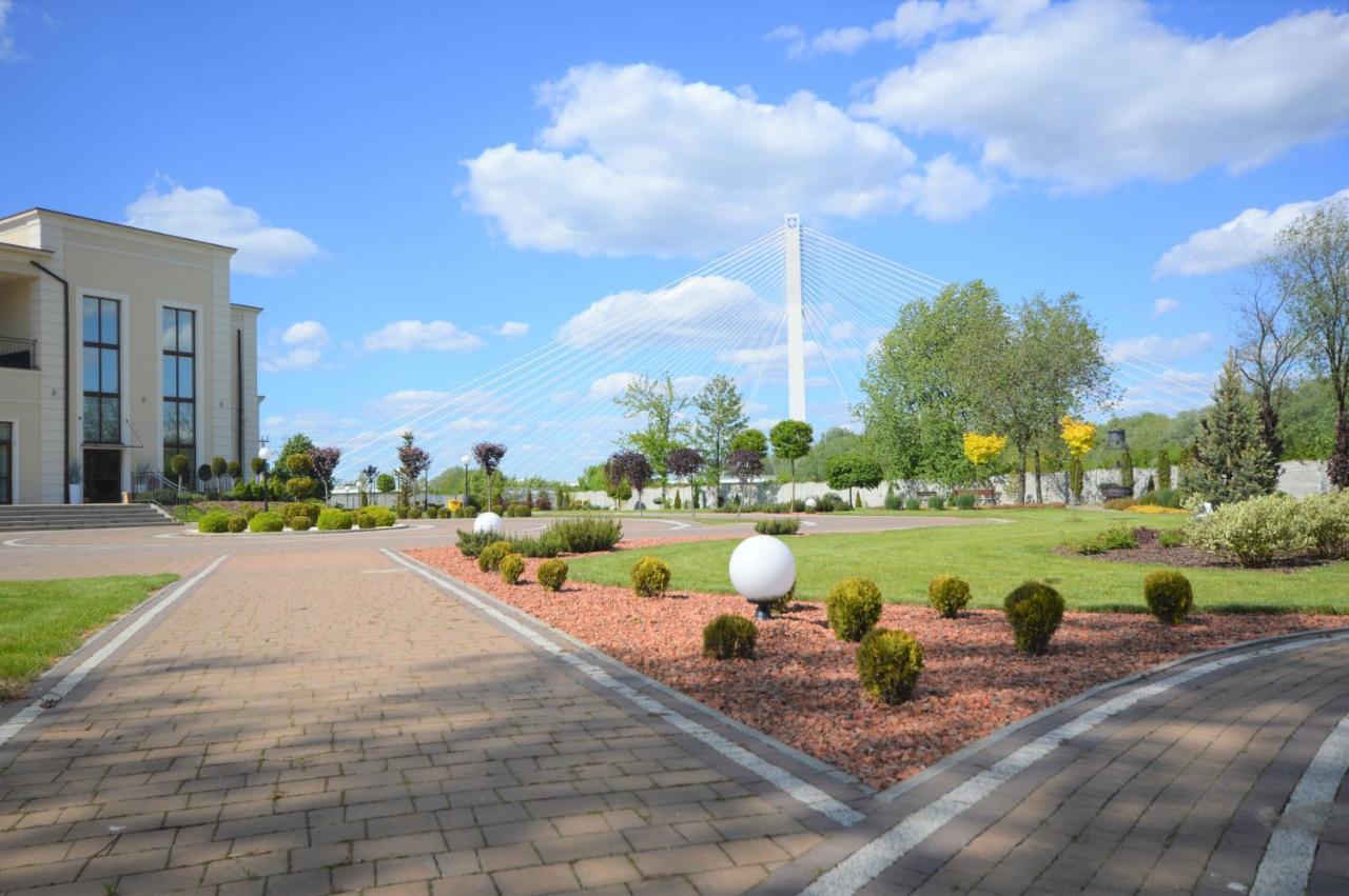 Alabaster Rezydencja Rzeszów Esterno foto